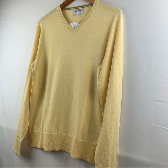 Old Navy Yellow V-Neck Lightweight Long Sleeve Sweater - Picture 14 of 15